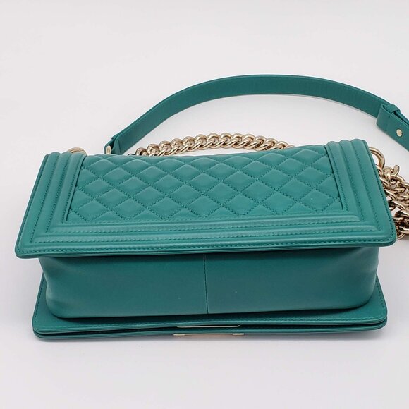 100% Authentic CHANEL Boy Small Green Leather Shoulder Bag 2650-080524 - Picture 8 of 16
